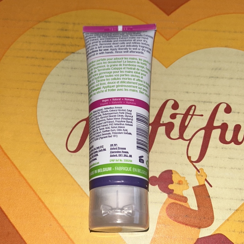 Human+kind hand scrub - Picture 2 of 3